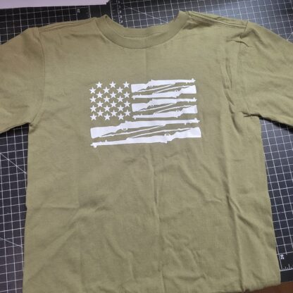 M1 Garand Flag T Shirt for Kids, size M