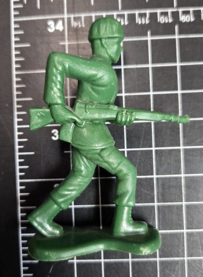 4-inch tall plastic army men produced by Greenbrier International, Inc. - Image 3